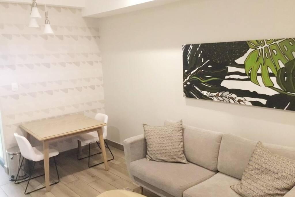 Regency Apartment Hotel Menlyn Pretoria-Noord Extérieur photo